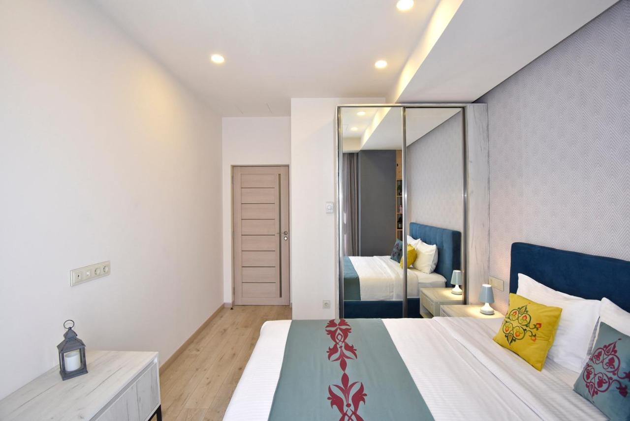 יירבאן Home4You Apartments On Koghbatsi מראה חיצוני תמונה